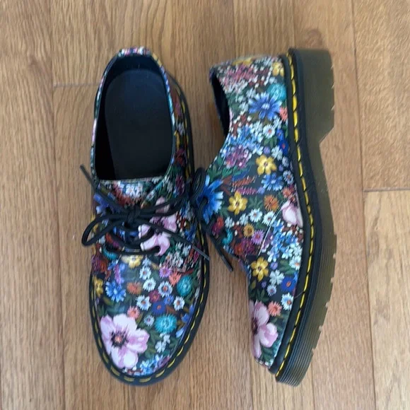 Dr Martens 1461 Wanderlust Floral Oxfords Women’s Lace Up Shoes - Picture 2 of 6